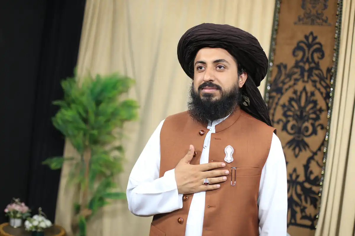 Get a Stunning Hafiz Saad Hussain Rizvi Image - Perfect for Your Project