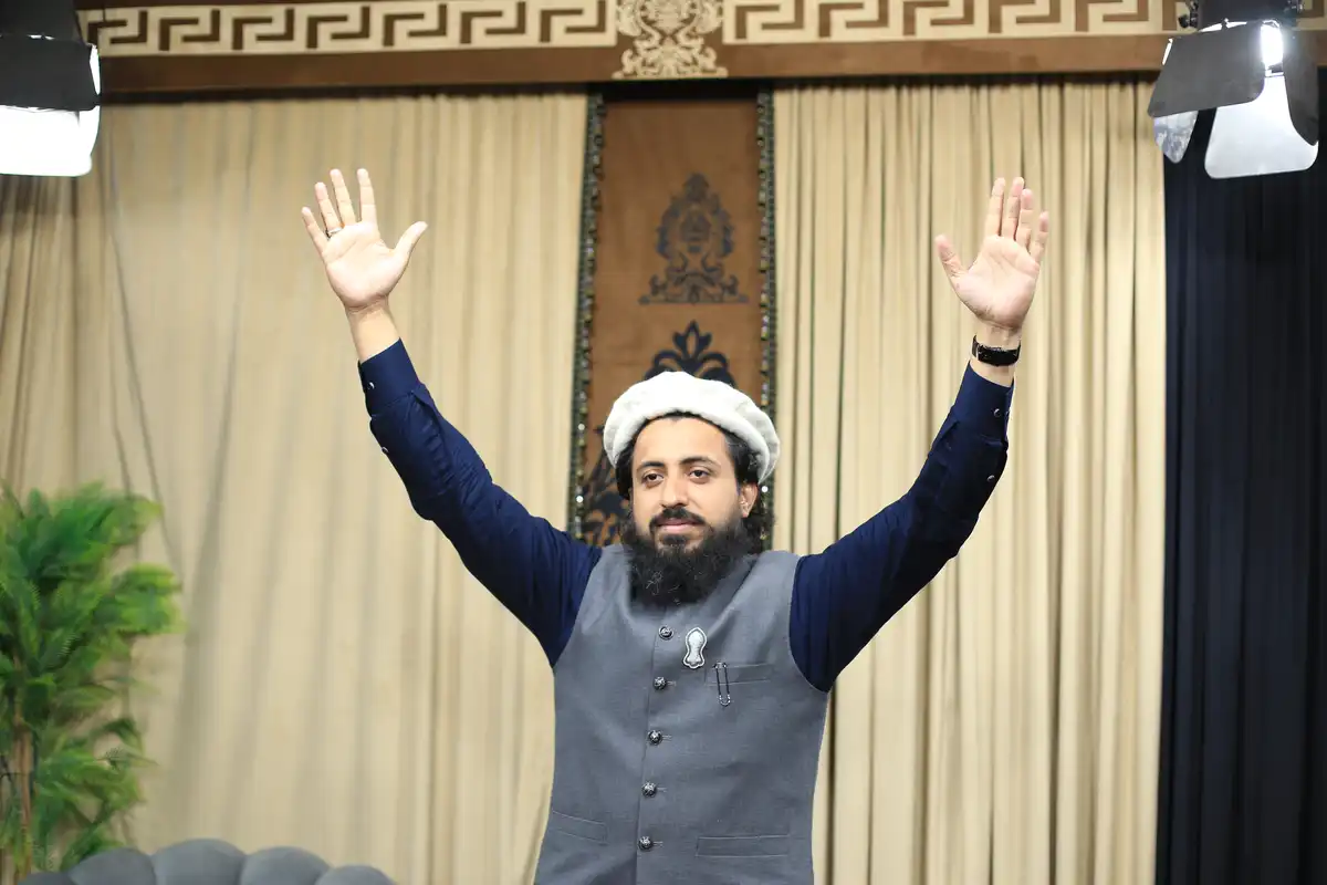 HD Hafiz Saad Hussain Rizvi Image - Ideal for Social Media & Promotions
