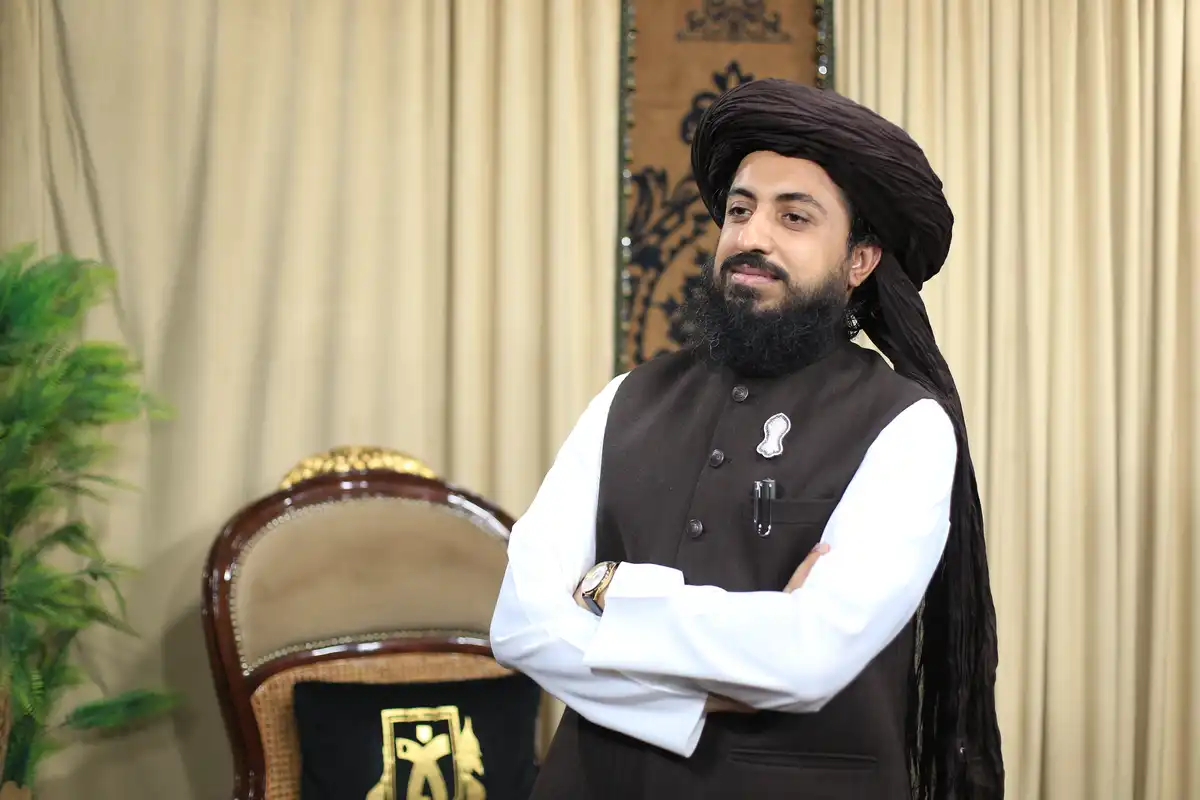 A Picture That Speaks a Thousand Words - Hafiz Saad Hussain Rizvi Image