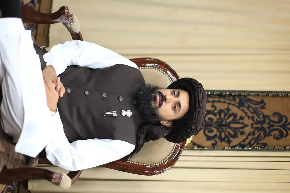 The Perfect Hafiz Saad Hussain Rizvi Photo for Your Next Viral Post